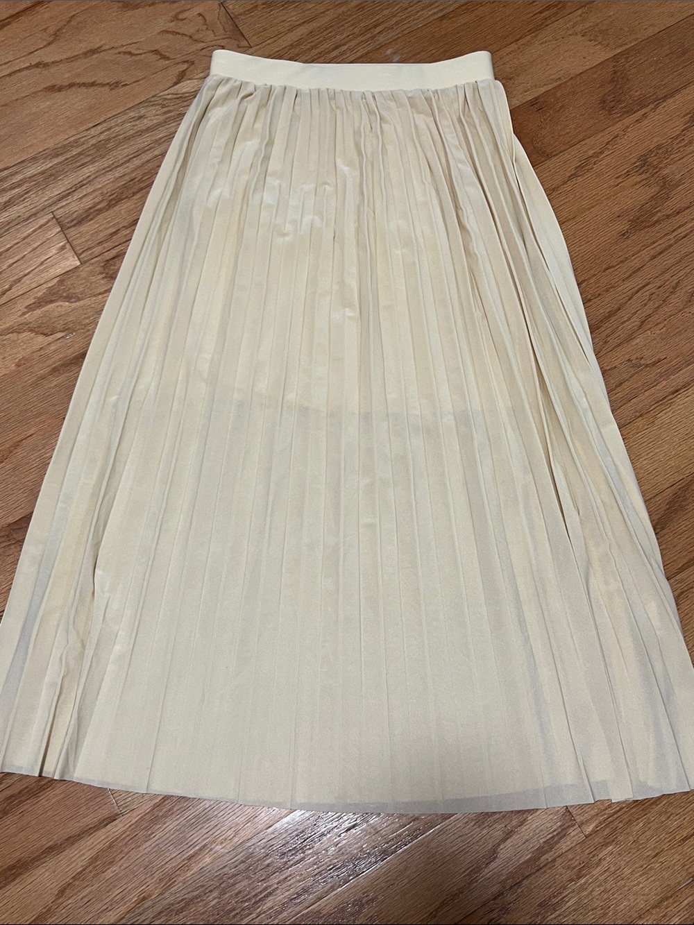 New Mix Cream Pleated Midi Skirt
